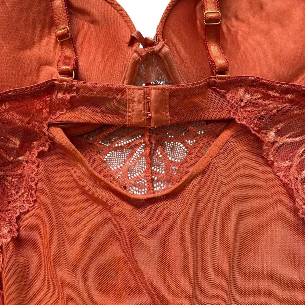 Daisy Fuentes Copper Lace Bodysuit Teddy Med